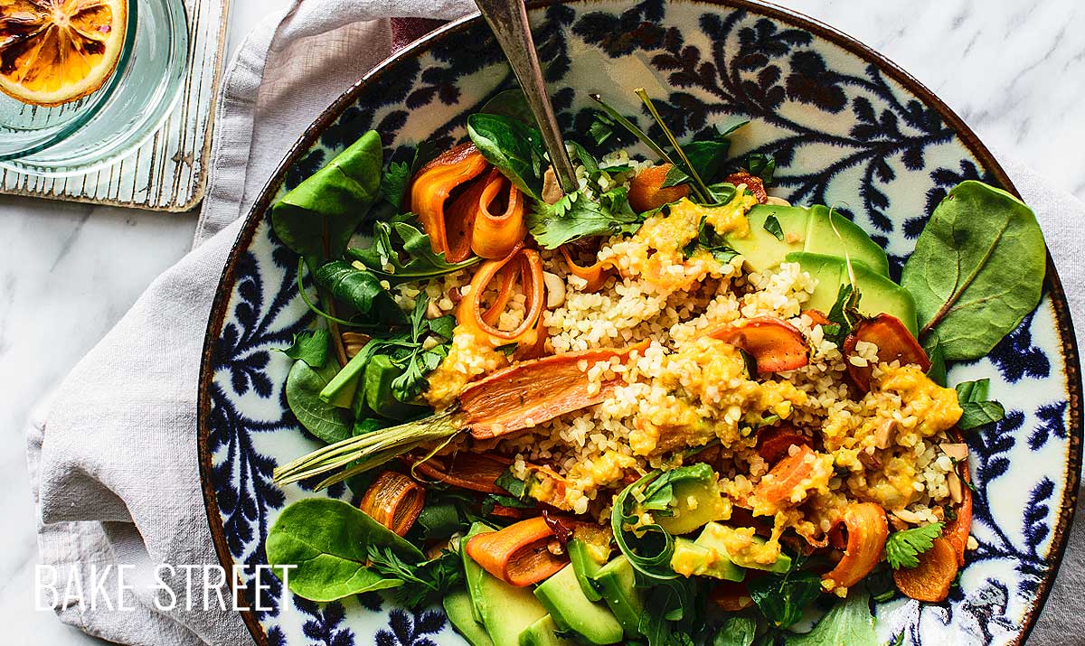 Bulgur and roasted carrots with chipotle ginger sauce