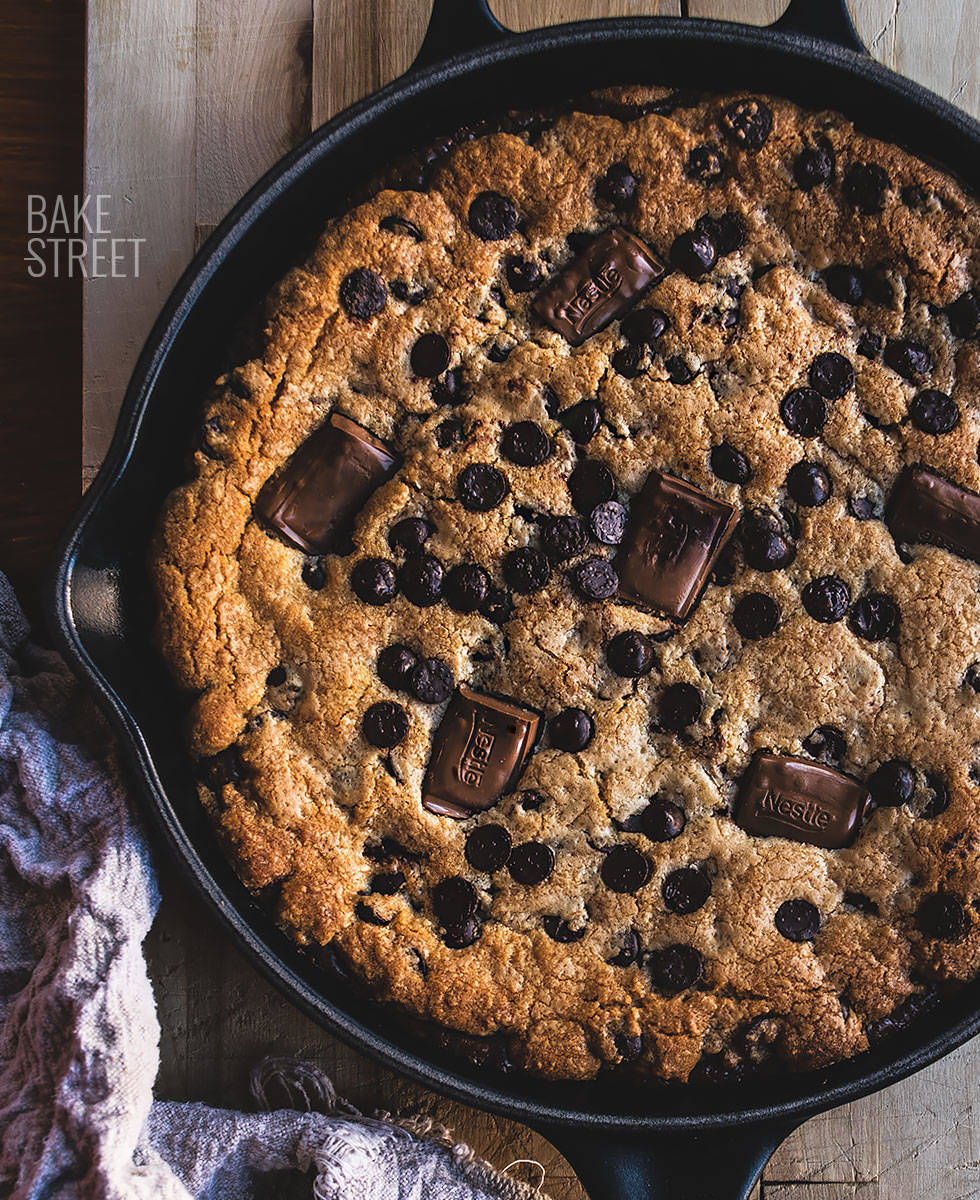 Nestle Chocolate Chip Cookie Skillet Baking Kit