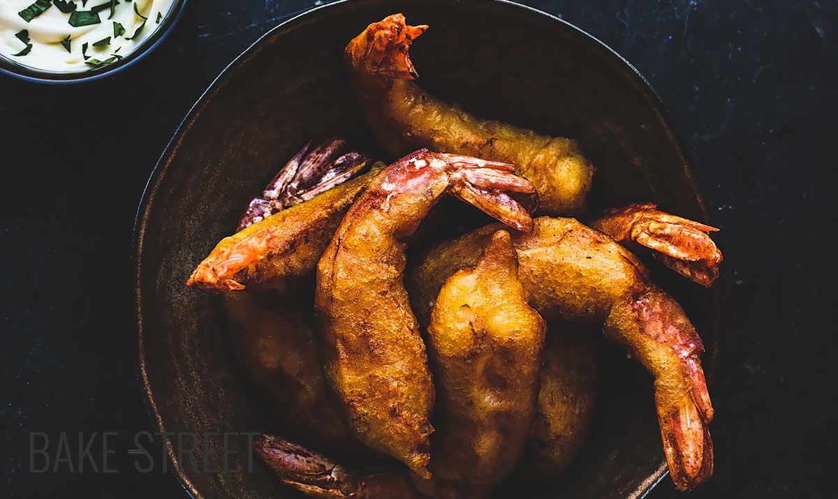 Gambas en gabardina, battered shrimps