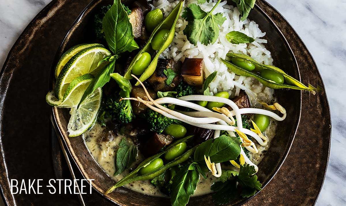 Vegan green curry with jasmine rice