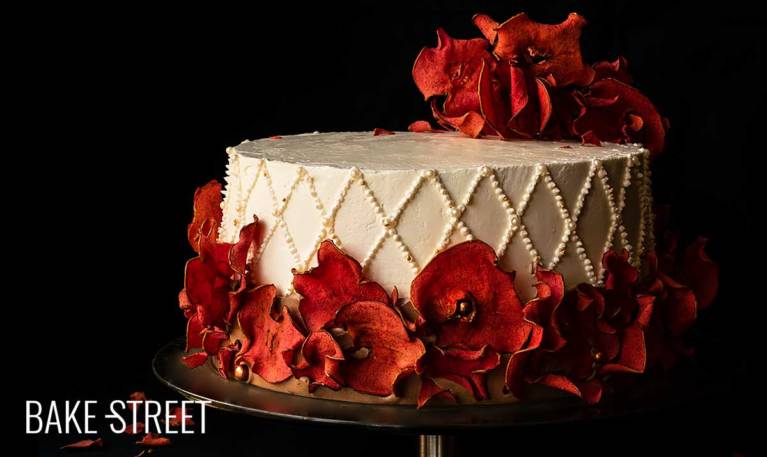 Red Velvet and goat cheese mousse cake - Bake-Street.com