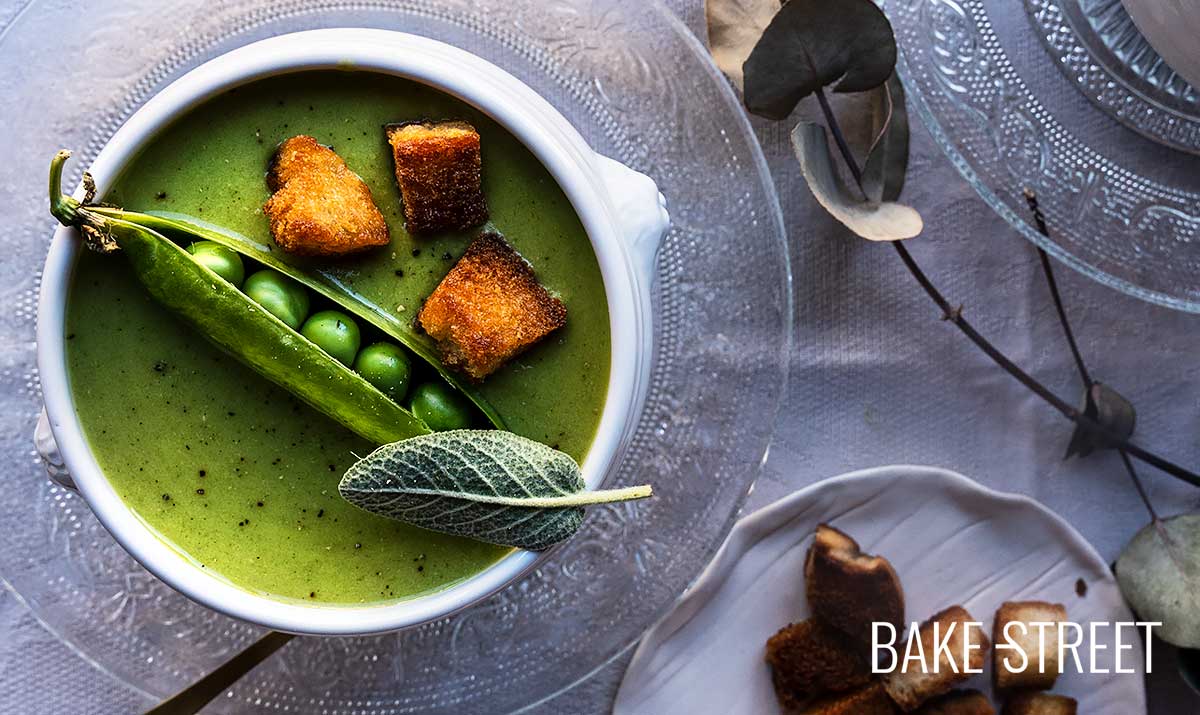 Dashi Pea Soup with Bread Croutons