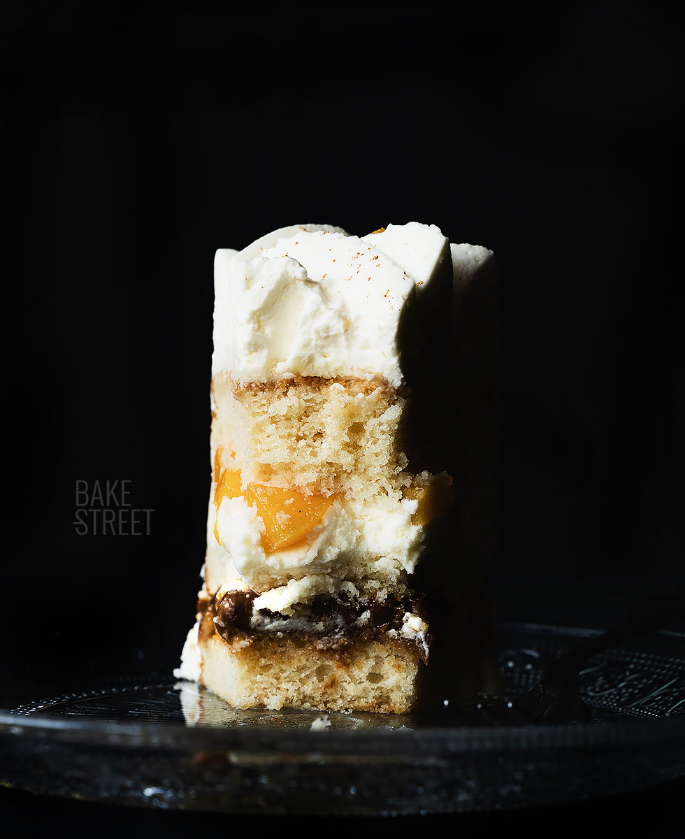 Torta Chajá, Uruguayan cake