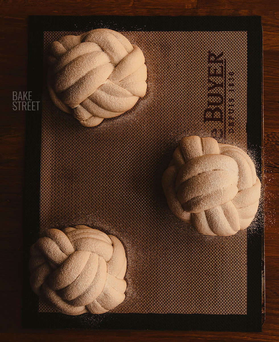 Braided Bread - Pan Pelota