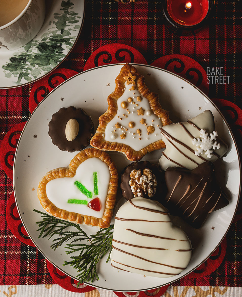 Christmas assortment - Marzipan and gingerbread sweet treats