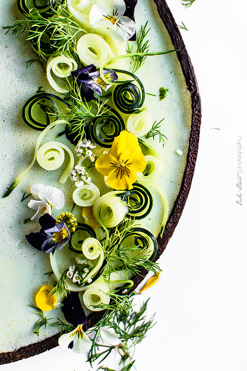 Tarta salada de pepino y cilantro