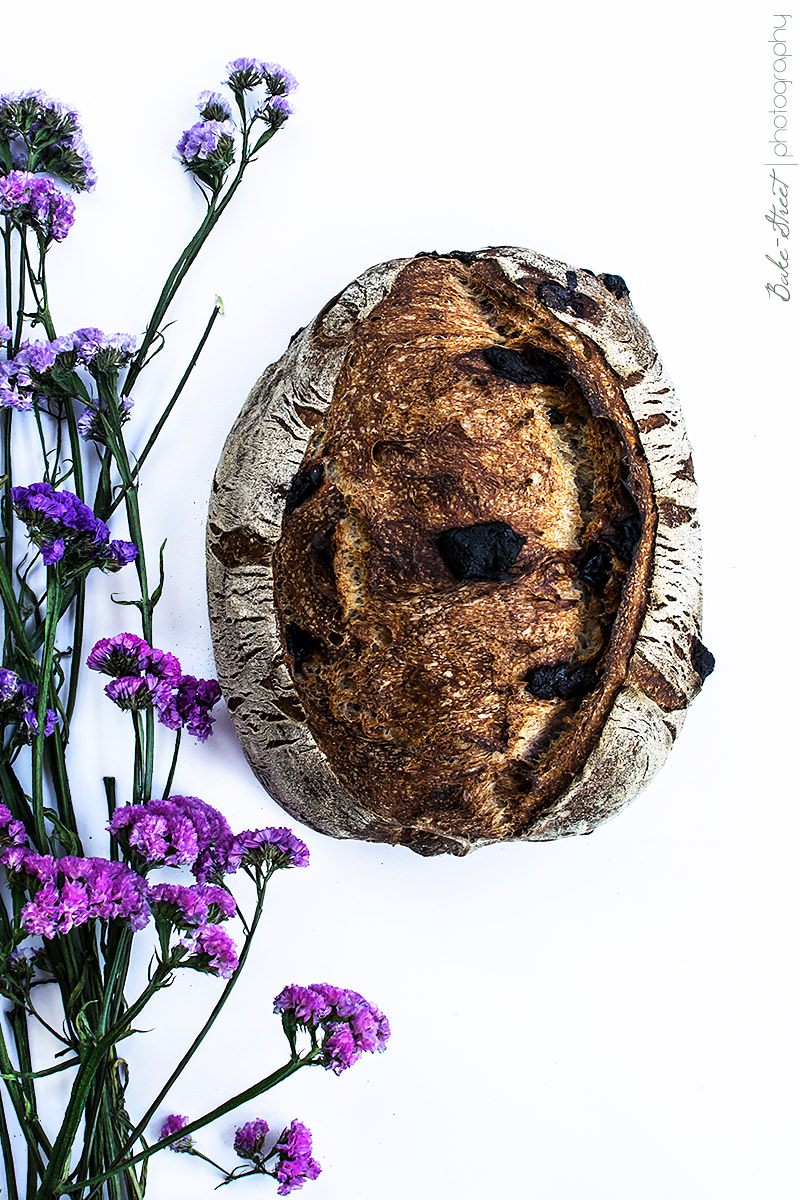 Pan de cereza y chocolate