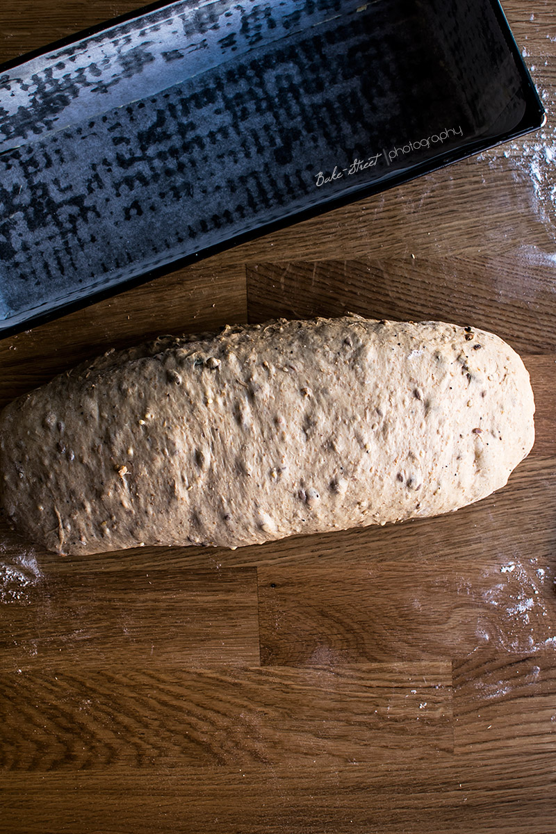 Pan de molde de semillas y tres maltas