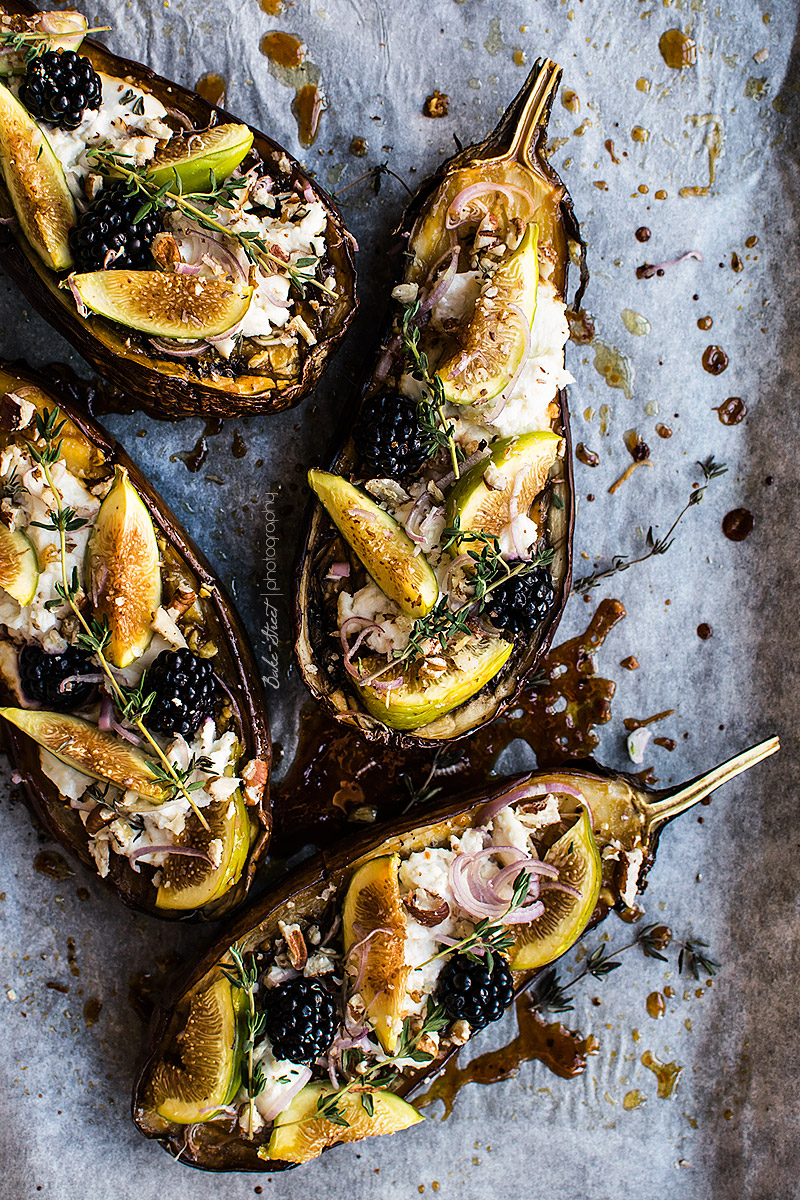 Berenjenas asadas con higos y ricotta