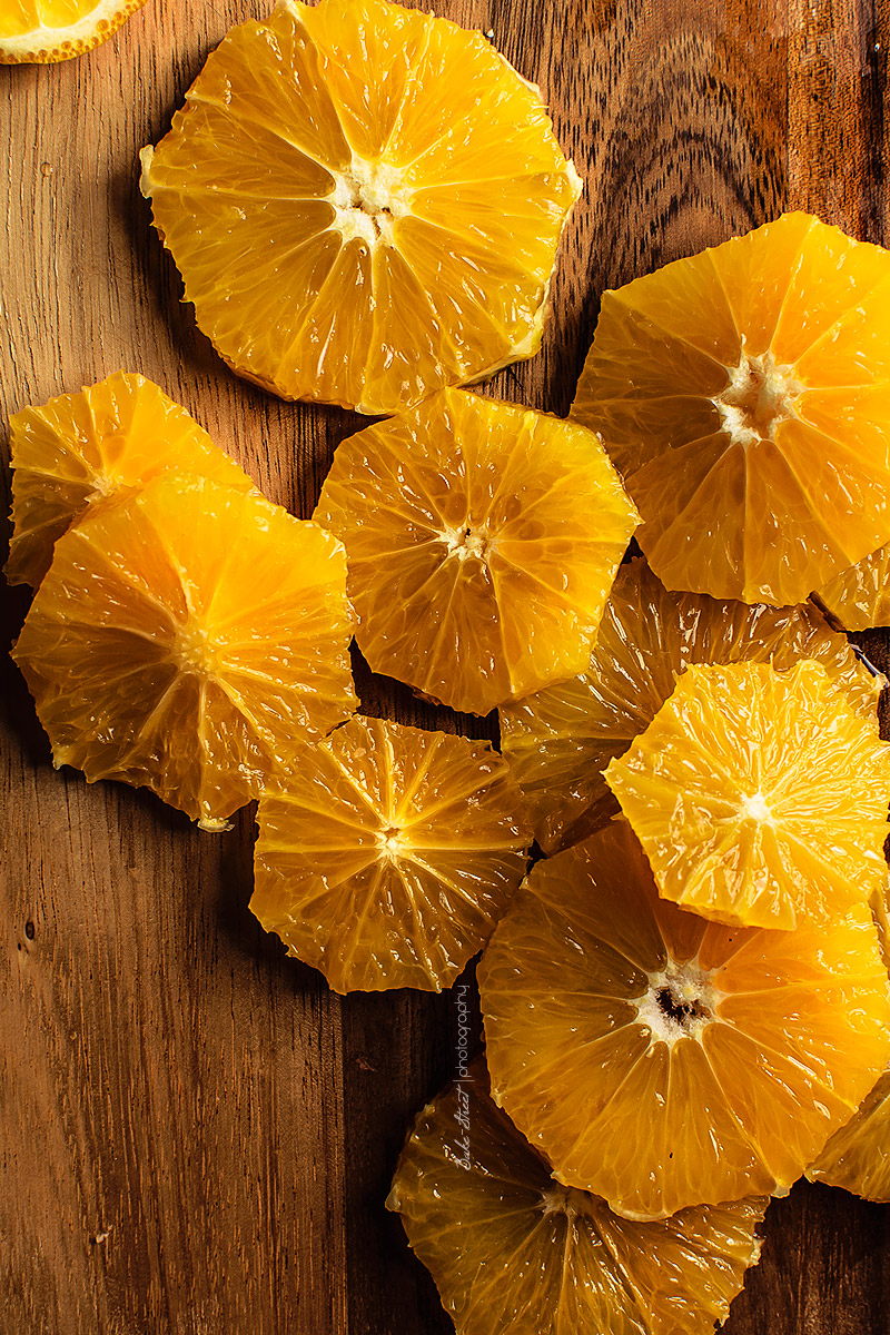 Cous cous de coliflor con naranjas y aliño de aceitunas