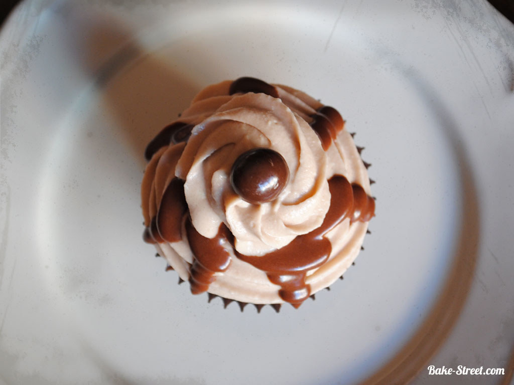 Cupcake crujiente de doble chocolate y moca