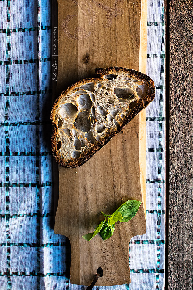 Tosta Caprese con berenjena asada