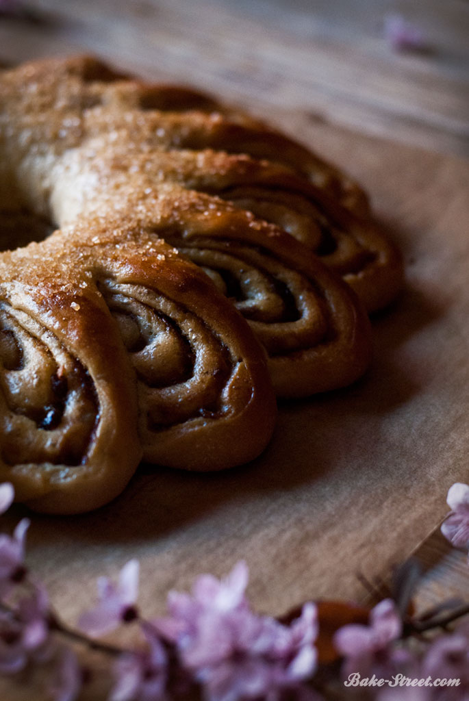 Dates & Orange Tea Ring